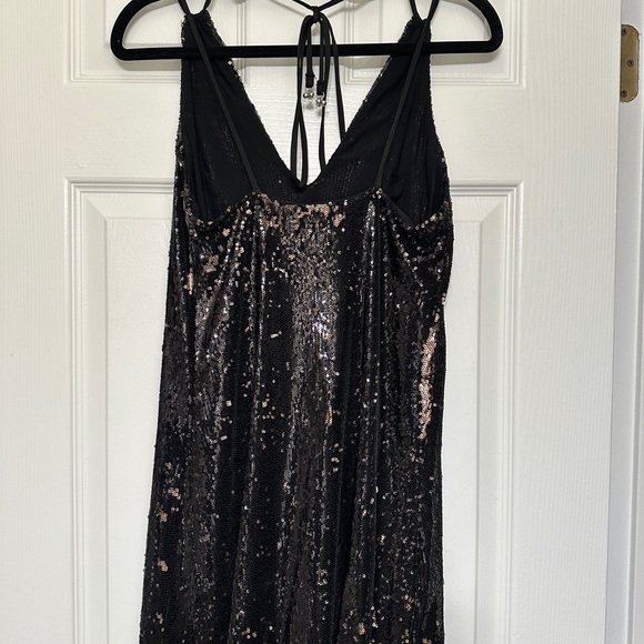 Free People Double Take Sequin Slip Mini Dress Black Rose Combo - Size XS - Picture 7 of 10